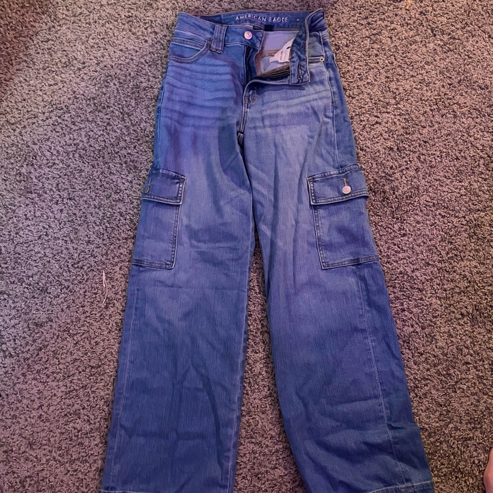 NWOT American Eagle Blue Cargo Jeans